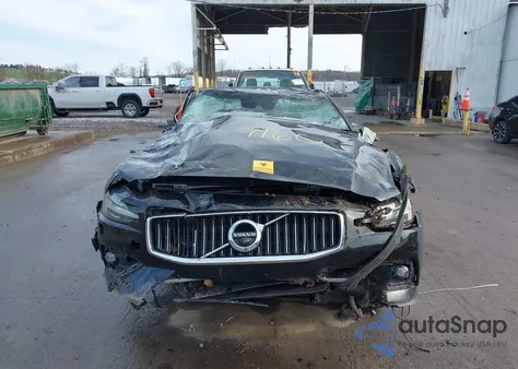 2019 Volvo S60 T6 Inscription из США, поврежденный, VIN 7JRA22TL6KG007160